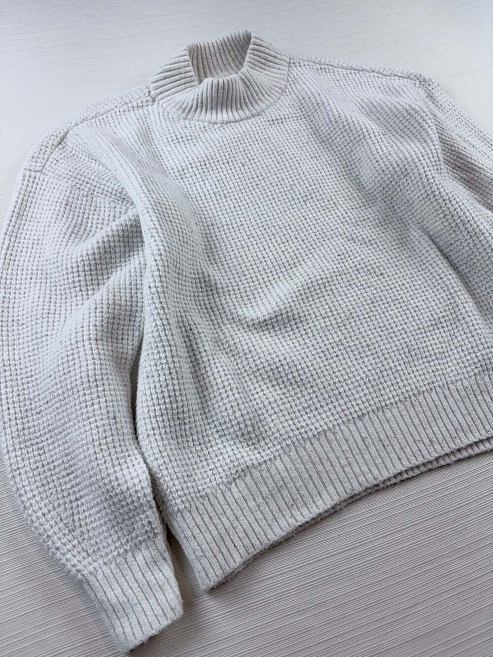 Old Navy XL (14-16) Cream Textured Waffle Knit Mock Neck Sweater - Picture 3 of 6